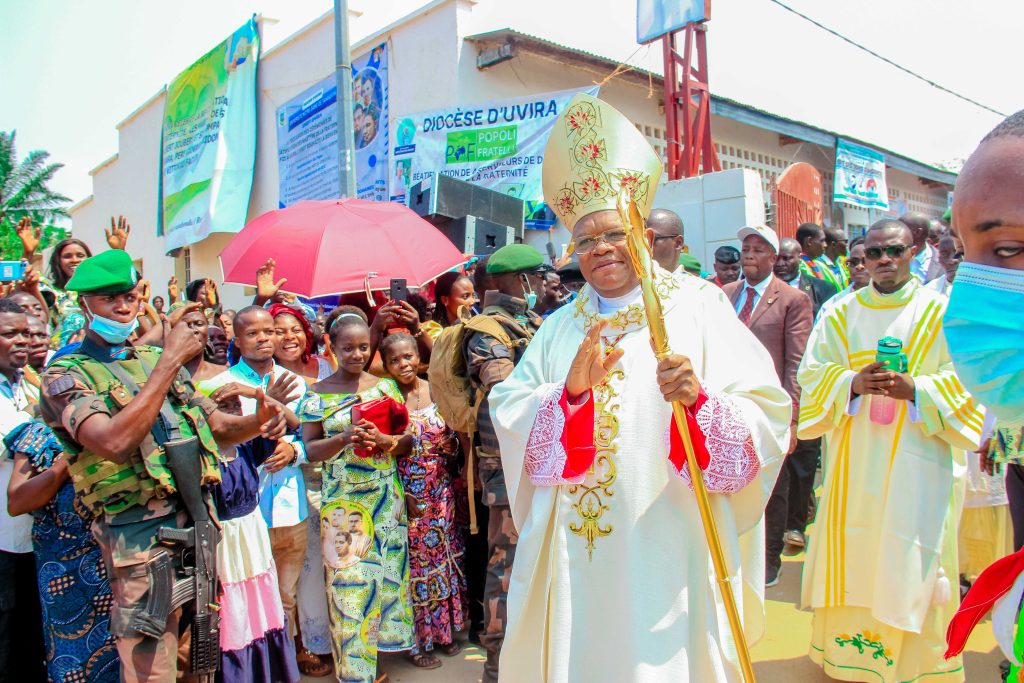 Uvira : Béatification de 4 martyrs dont 3 missionnaires xavériens étrangers  et 1 prêtre  Congolais .