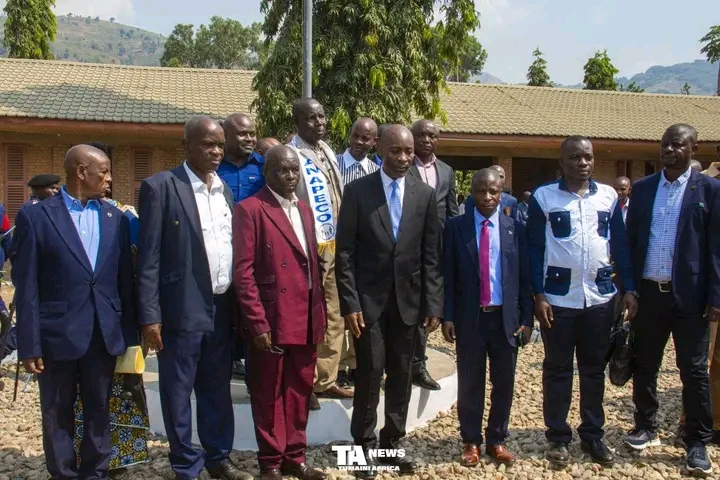 Sud-Kivu : les enseignants interpellent la CARITAS/Uvira sur le non-paiement de leurs salaires