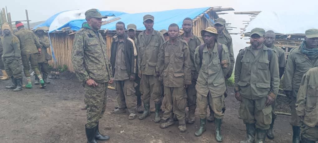 Sud-Kivu  : onze combattants M23/AFC-Twirwaneho se rendent aux FARDC à Mikenge