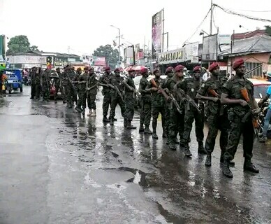 Kinshasa : 747 personnes interpellées lors d’un bouclage conjoint FARDC-PNC