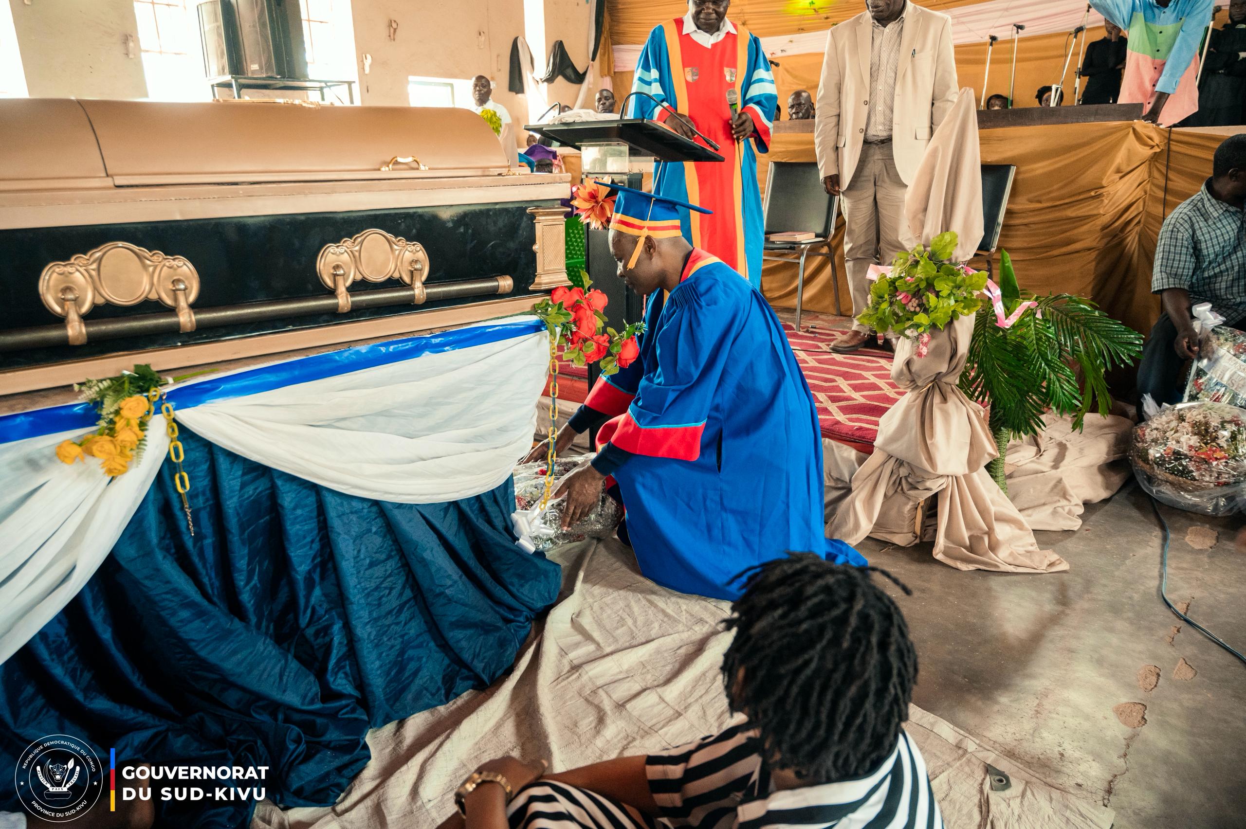 Sud-Kivu : À Kiliba, le gouverneur Purusi Sadiki rend un dernier hommage au Professeur Modeste Muke Zihisire
