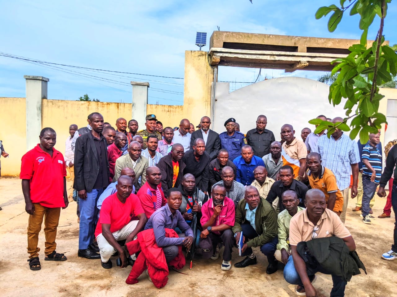 Uvira : un nouveau dispositif de surveillance citoyenne lancé par le gouverneur Jean-Jacques Purusi