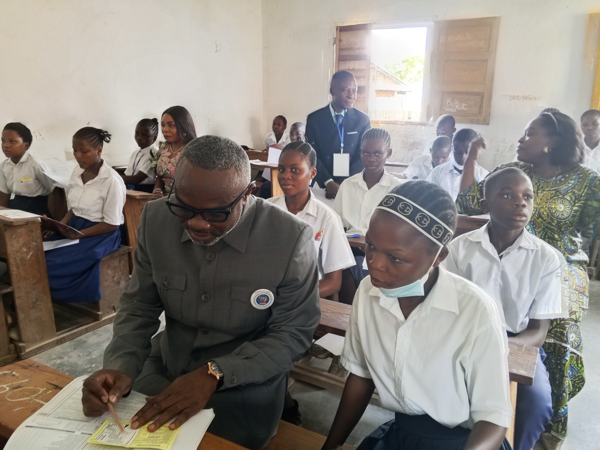 Sud-Kivu : Jean-Jacques Elakano lance officiellement les examens du TENASOSP 2026 à l’Institut Zawadi ya Rais