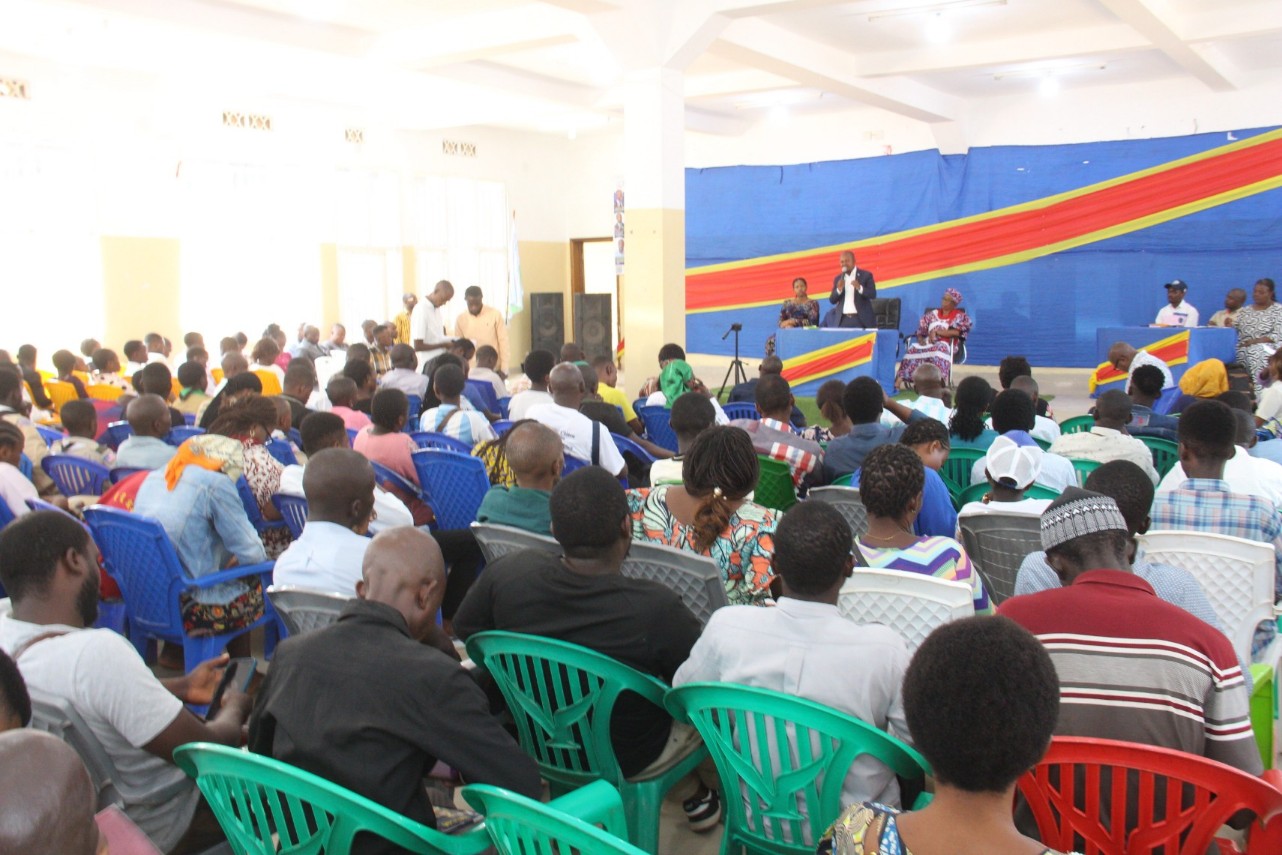 Uvira : Le Conseil urbain de la jeunesse organise une conférence-débat sur l’avenir des jeunes