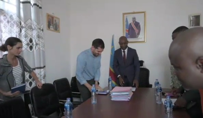 Sud-Kivu : Le gouverneur échange avec une délégation de l’Union européenne sur l’aide humanitaire