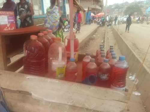 Kamituga : le litre de carburant grimpe jusqu'à 17.000 FC et menace l'économie locale