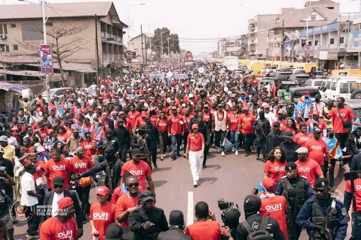 Kinshasa : Grâce Kutino mobilise la jeunesse autour du « Oui, je le veux » pour le changement de la Constitution