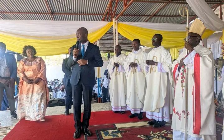 Sud-Kivu : le diocèse d’Uvira accueille cinq nouveaux prêtres au service de l’Église