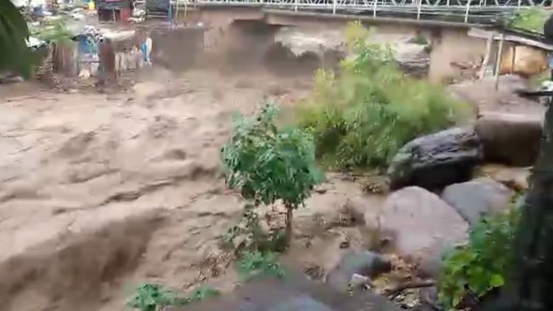 Uvira : plusieurs morts et des centaines de maisons détruites après le débordement de la rivière Kalimabenge