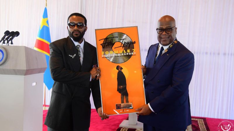 RDC : Félix Tshisekedi élève Fally Ipupa au rang d’icône culturelle après son exploit au Stade de France