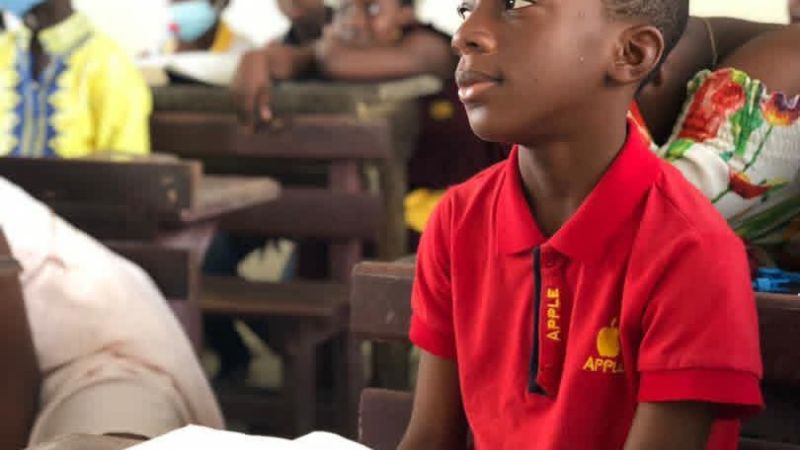 Uvira : la précarité économique pousse certains enfants à travailler au détriment de leur scolarité