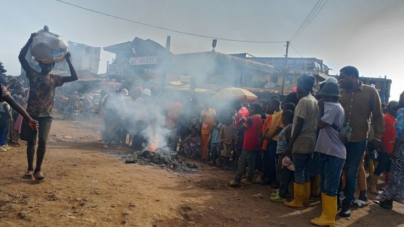 Kamituga : un présumé voleur armé lynché et brûlé vif par la population à Camp Six