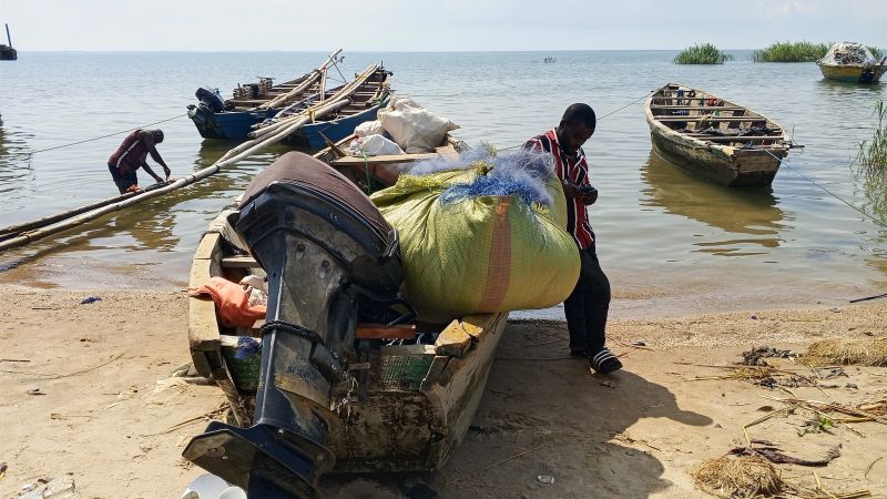 Lac Tanganyika : entre préservation des ressources halieutiques et survie des communautés riveraines