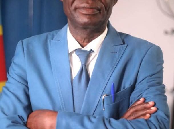 Télégramme officiel : le maire d’Uvira Kiza Muhato annoncé de retour après plus d’une année de soins médicaux à l’étranger