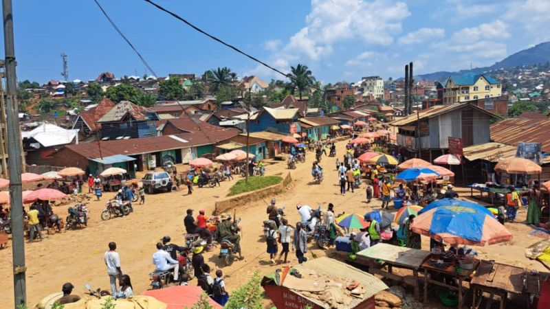 Kamituga : une femme interpellée après une tentative présumée d’abandon de son bébé dans une latrine à Kele