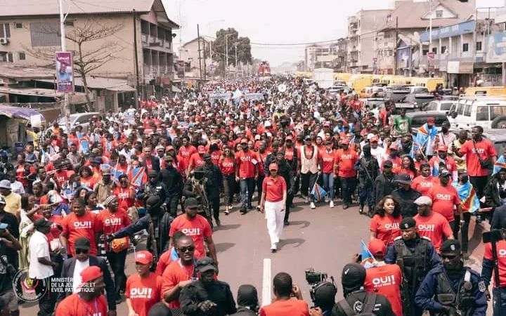 Kinshasa : Grâce Kutino mobilise la jeunesse autour du « Oui, je le veux » pour le changement de la Constitution
