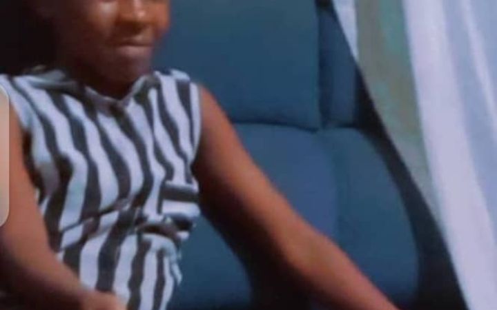 Kinshasa : Tragédie au camp Nkokolo – une adolescente de 14 ans se donne la mort