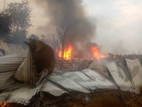 Sud-Kivu : plusieurs familles sans abri après un spectaculaire incendie à Kamituga