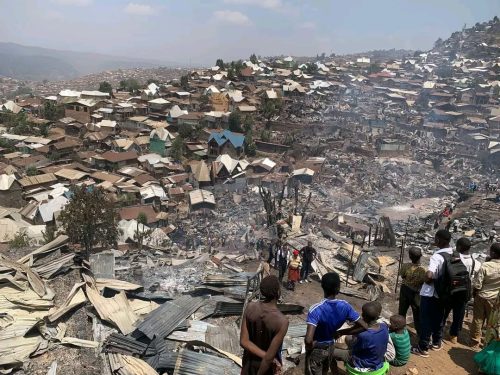 Incendie tragique à Bukavu : la COMEL-RDC pleure les élèves victimes et appelle à une enquête approfondie