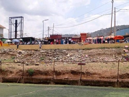 Bukavu : une partie du mur du stade de la Concorde s’effondre à Kadutu